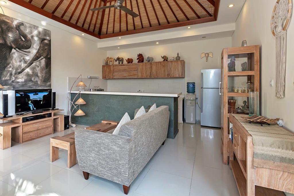 Rumah Indah Villa เซมินยัค ภายนอก รูปภาพ